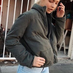 BRANDY MELVILLE olive green puffer